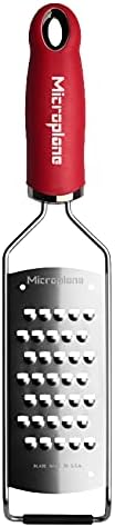 Microplane Gourmet Series Cheese Grater (Extra Coarse, Red)