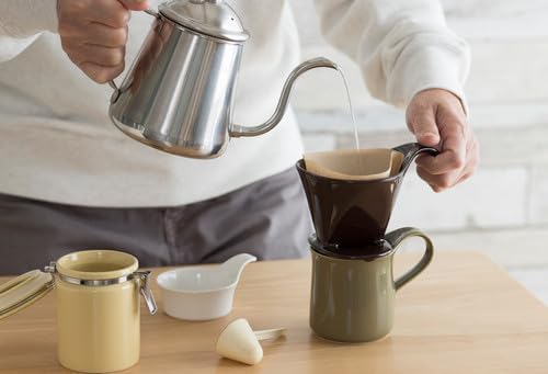 Zero Japan - Bee House Pour Over Coffee Dripper - Lead-Free & Cadmium-Free Ceramic Coffee Maker with Elegant Peek Hole, Drip Cone Brewer Coffee Gift, Brewing Accessories - Yellow Pepper, Standard Size