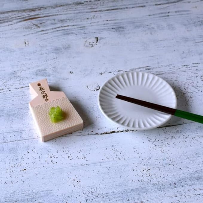 Japanese Traditional Grater for Wasabi and Ginger with Minoyaki Plate Made in Japan (with Minoyaki small plate, white plate & Grater small size)
