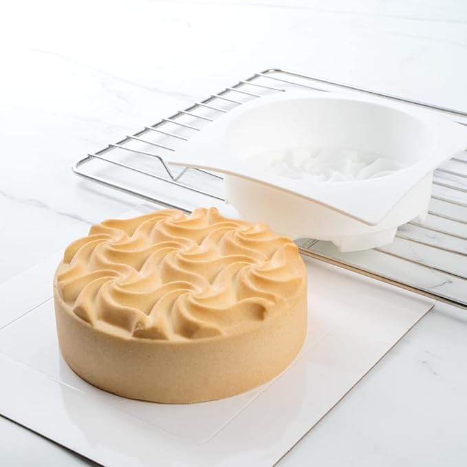 Restaurantware Pastry Tek 6.8 Inch Swirl Cake Pan 1 Oven-Ready Silicone Bundt Cake Pan - Flexible Freezable White Silicone Small Cake Mold Easy Release For Baking Desserts
