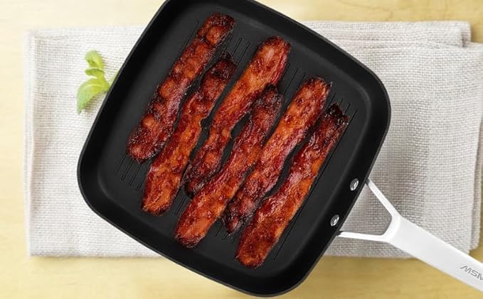 MsMk Square Grill Pan with Lid, 9.5 Inch Titanium and Ceramic Nonstick Grilling Skillet Pan，Stay-Cool Handle，Compatible with All Stovetops，PFOA Free，Dishwasher & Oven Safe，Indoor Chicken Skille