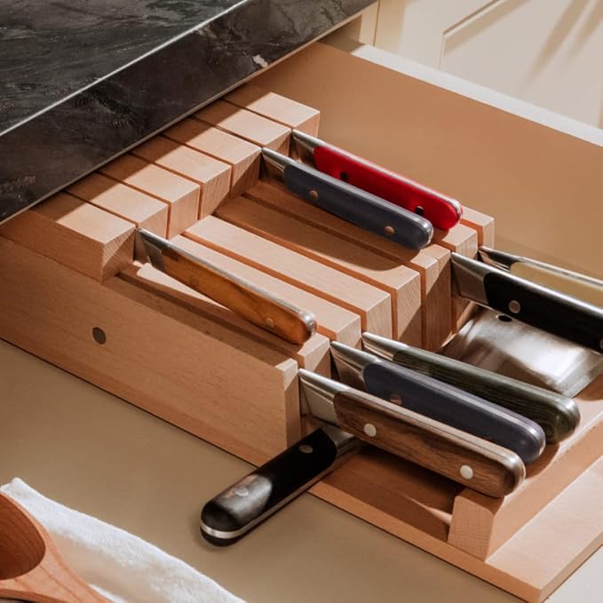 Made In Cookware - 9 Piece Knife Organizer - Italian Beechwood - Crafted in Italy