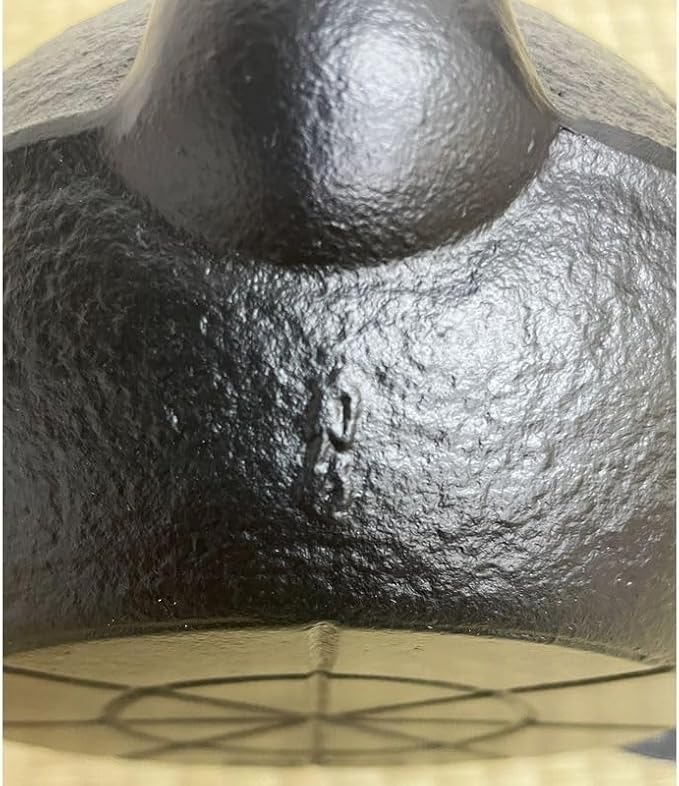 Japanese Cast Iron Water Kettle – 1.2L Nambu Tetsubin with Smooth Finish – Boil Water on Stove – Traditional Iron Kettle for Tea or Hot Water