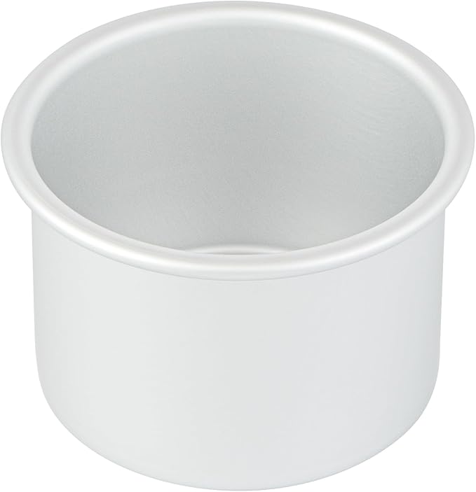 Restaurantware-Met Lux 4 x 3 Inch Straight-Sided Baking Tins, 12 Round Cake Pans - Oven-Ready, Freezable, Anodized Aluminum Round Baking Pans, Greaseproof, For Layer Birthday Cakes