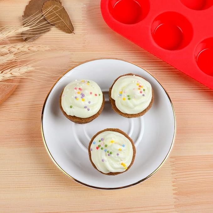 Silicone Muffin Pan Mini 24 Cups Cupcake Pan, Nonstick Food Grade Silicone Baking Pan 1 Pack