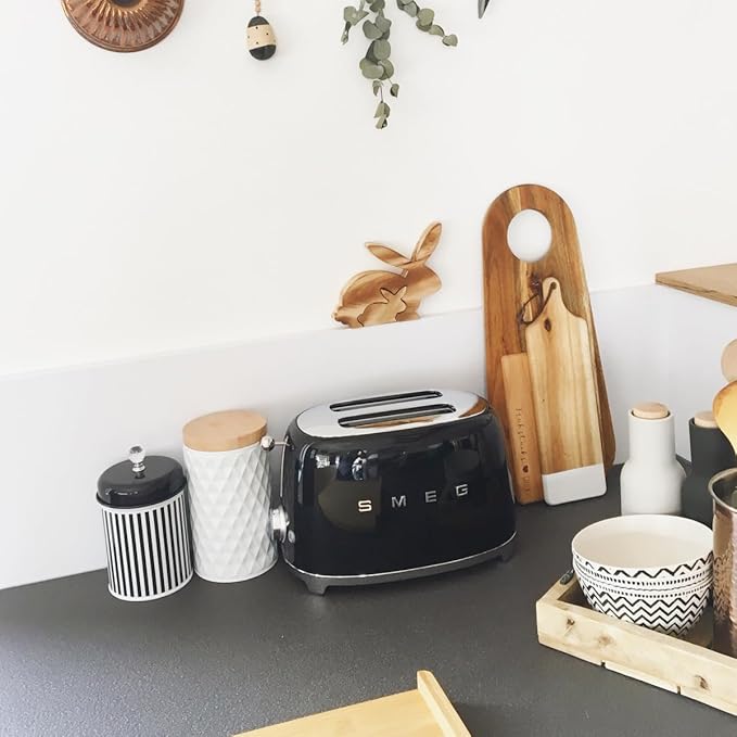 SMEG 2 Slice Toaster with 6 Presets and Defrost Function and Removable Crumb Tray (Black)