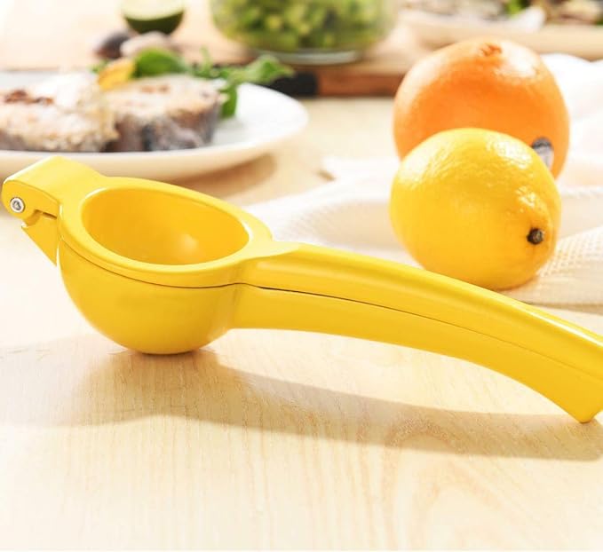 Manual Juicer Citrus Lemon Squeezer, Fruit Juicer Lime Press Metal, Professional Hand Juicer Kitchen Tool(Yellow）