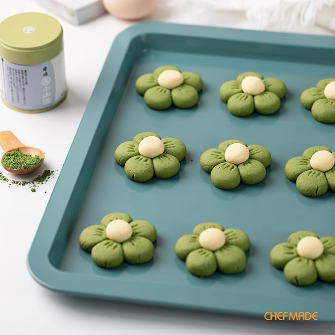 CHEFMADE Sheet Pan, Nonstick 13-Inch Rimmed Cookie Sheet for Baking, Baking Sheet Bakeware for Oven （Green）
