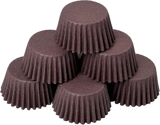 qiqee 600 Count Mini Cupcake Liners Coffee Muffin Liners Food Grade Baking Cups Paper No Smells（Small Size）