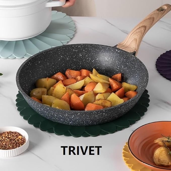 Heat-Resistant Silicone Trivet Mats, Non-Slip Hot Plate Holder for Kitchen Countertops & Dining Table, Reusable Pot Holder Pad with Secure Grip, Dishwasher Safe (Grey, Diameter: 30cm/11.81")