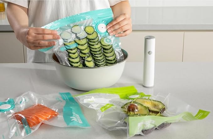 Vacuum Sealer Bags for Food, 20 PCS Reusable Sous Vide Bags BPA Free, Vacuum Zipper Bag with Universal Air Valve,2 Sizes Food Storage Bag for Meal Prep.