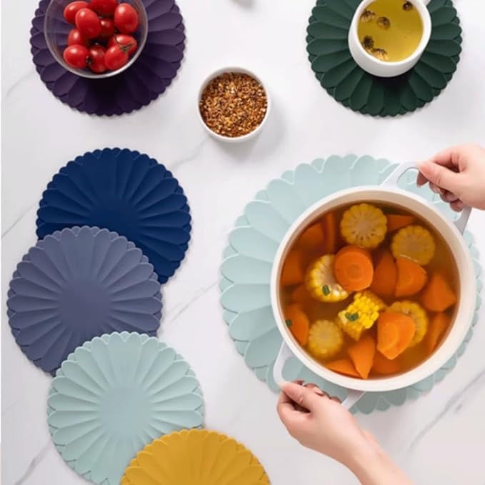 Heat-Resistant Silicone Trivet Mats, Non-Slip Hot Plate Holder for Kitchen Countertops & Dining Table, Reusable Pot Holder Pad with Secure Grip, Dishwasher Safe (Sea Sky Blue, Diameter: 30cm/11.81")