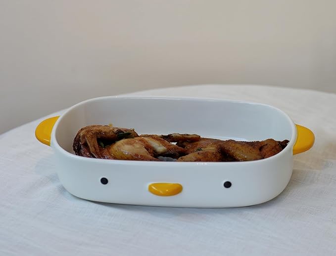 PURROOM Cute Duck Baking Dish, Ceramic Casserole Dish, White Porcelain Pie Pan, 10x7 in Medium Baking Pan with Handles, Oven Safe & Durable Bakeware for Lasagna.