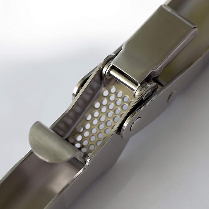 MANNKITCHEN Stainless Steel Garlic Press, Heavy Duty Professional Grade Double Lever-Assisted Garlic Mincer with High Capacity Reservoir - Easy to Clean and Rust Free Garlic Crusher