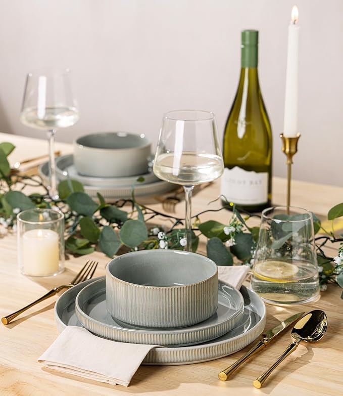 TheTerra Ceramic Dinnerware Sets for 4, 12 Pieces Porcelain Lightweight Plates and Bowls Sets, Scratch Resistant Dish Set, Oven & Microwave & Dishwasher Safe, Desert Sage