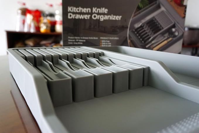 Knife Holder, In Drawer Knife Block Holder with Expandable Cutlery Tray Kitchen Drawer Organizer Insert-Holds 11 Knives for Save Space & Kitchen Safety (Drawer knife holder, Plastic)