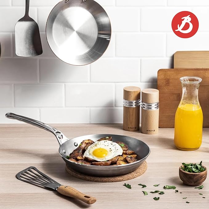 De Buyer MINERAL B Pro Carbon Steel Fry Pan - 8” Diameter, 5.5” Cooking Surface - Ideal for Searing, Sauteing & Reheating - Made in France