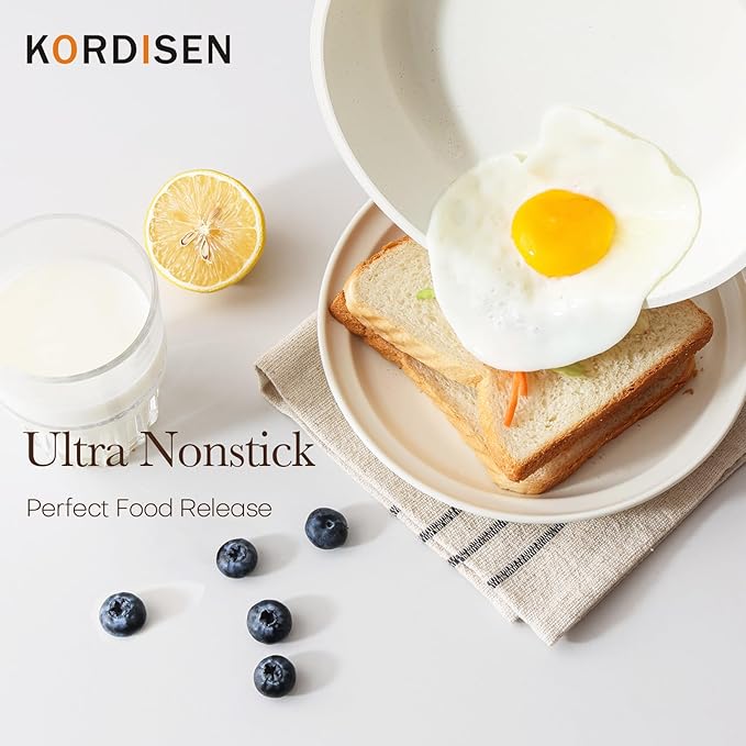 Kordisen Nonstick Ceramic Frying Pan with Lid, 12.5 Inch Ceramic Large Skillet with Lid, Healthy Non Toxic Cooking Pan, Stay-Cool Handle, Induction Compatible, PFOA & PFAS Free, White