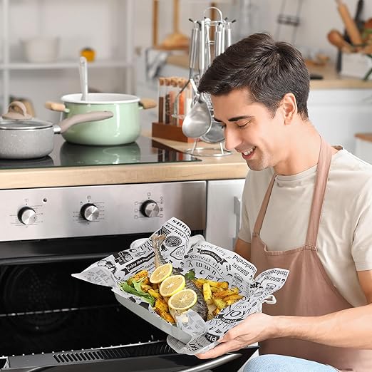 600 Pcs 12 x 12 Inch Deli Wax Paper Sheets Grease Resistant Tray Basket Liners Newsprint Paper Water and Grease Proof Sandwich Wrapping Square Hot Dog Wrappers for Food Baking (White)