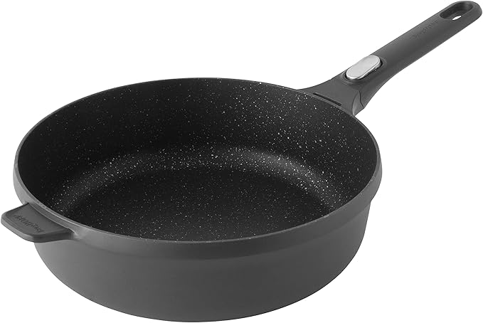 BergHOFF GEM Non-Stick 11" Sauté Pan 4.6qt., Stay-Cool Detachable Handle, Glass Lid, Ferno-Green, Non-Toxic Coating, Ovensafe