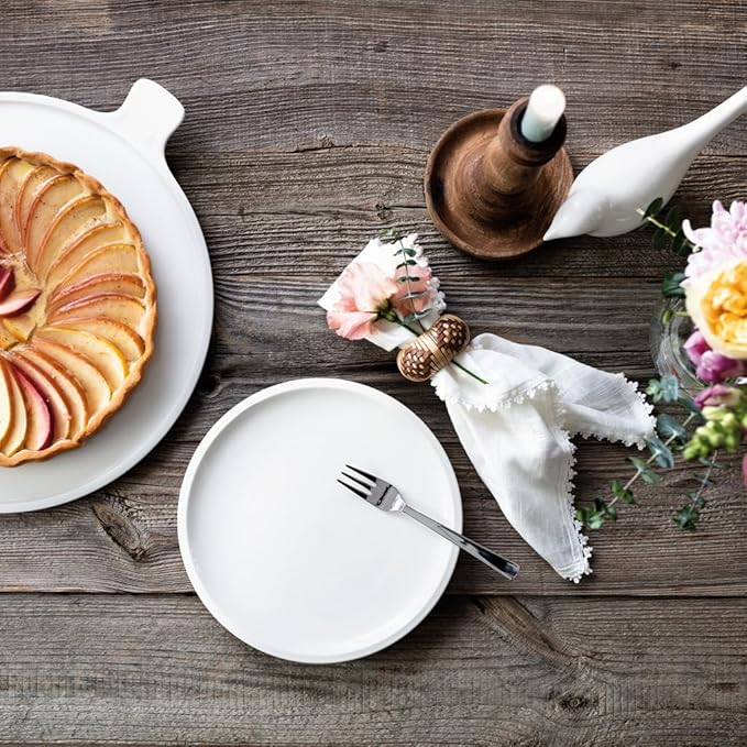 Villeroy & Boch Artesano Original 16-Piece Dinnerware Set, Service for 4, Dinner and Salad Plates, Pasta and Rice Bowls, Premium Porcelain, Made in Germany, Microwave and Dishwasher Safe, Creamy White