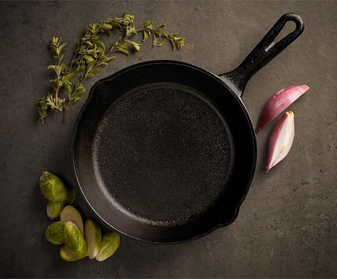 Mercer Culinary Pre-Seasoned Cast Iron Skillet, 8-Inch (Pack of 8)