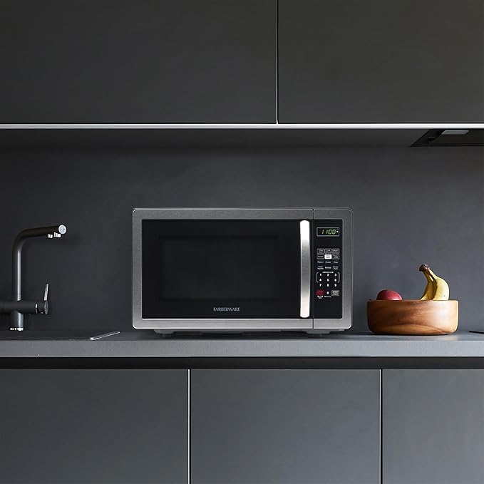 Farberware FMWO11AHTBKB 1.1 Cu. Ft. Countertop Microwave Oven, Stainless Steel