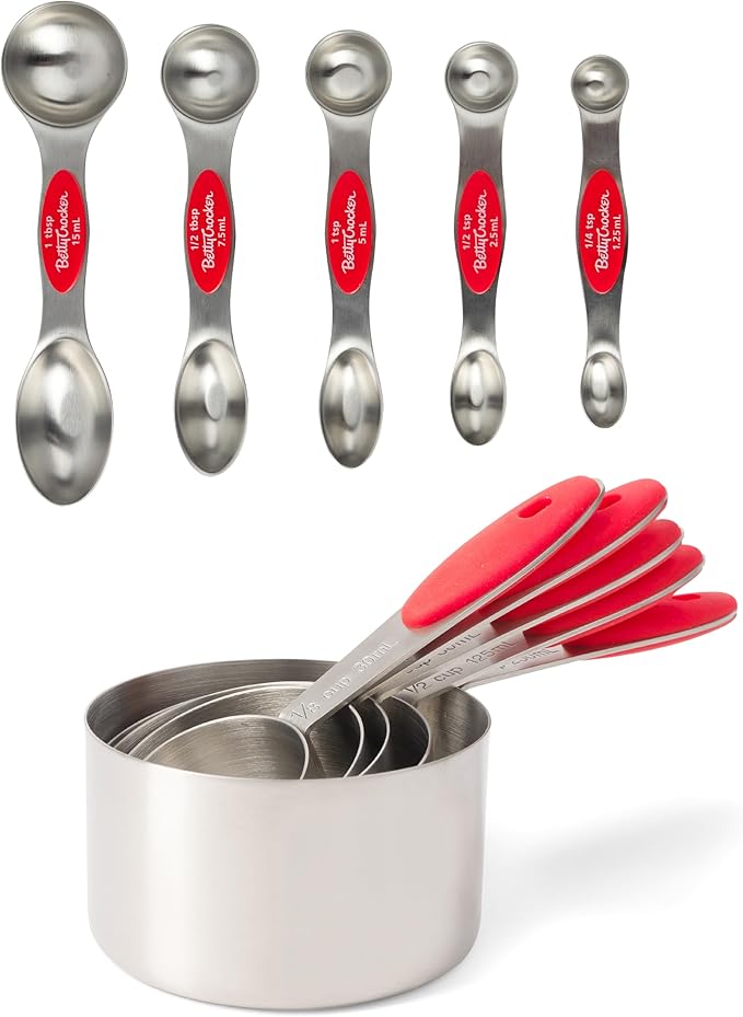 Betty Crocker Measuring Cooking Bundle includes a set of five measuring spoons and five measuring cups. The spoons have a dual design and magnetic snap for easy storage.