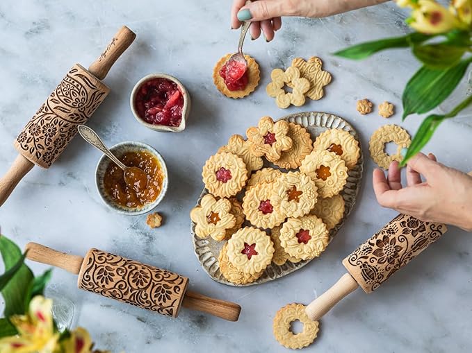 DRAGONFLY EMBOSSING ROLLING PIN WOODEN EMBOSSING ROLLING PIN with DRAGONFLY for EMBOSSED COOKIES GIFT for MOTHER FRIEND