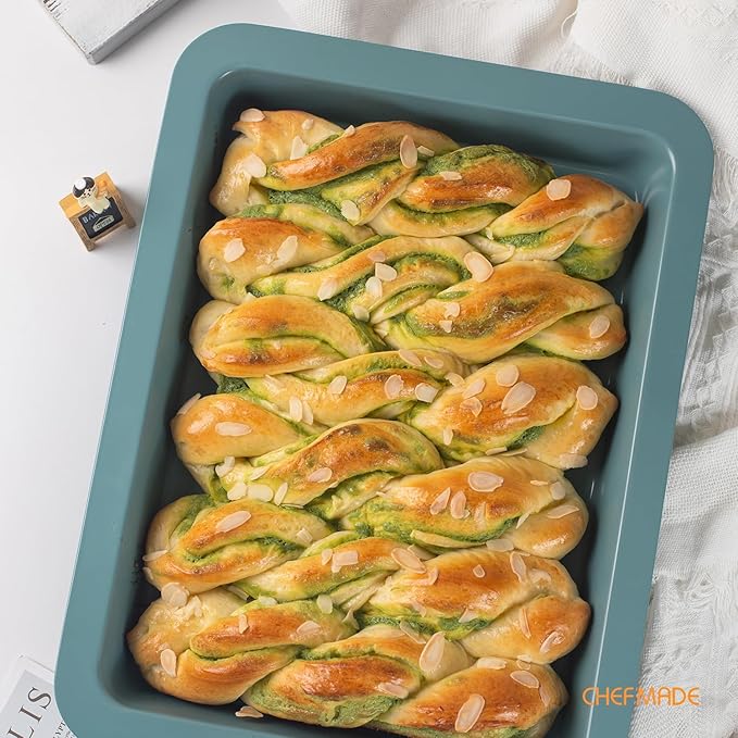 CHEFMADE Baking Sheet Pan, Nonstick 15-Inch Lasagna pan, Deep Baking Bakeware for Oven（Green）
