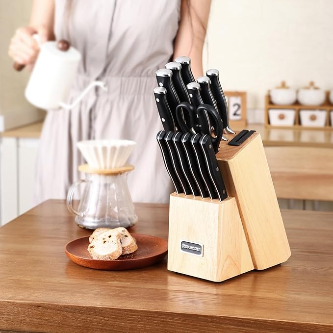 Black Knife Set, 15-Piece Knife Block Set with Built-in Sharpener Scissors for Kitchen, Dishwasher Safe Knives set Ideal Present for Family & Restaurant