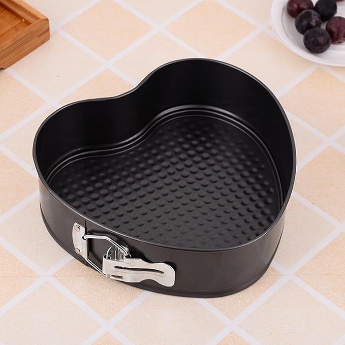 Heart Springform Cake Pan Set of 3 Non Stick Durable Cake Baking Pans with Removable Bottom Cake Molds for Baking