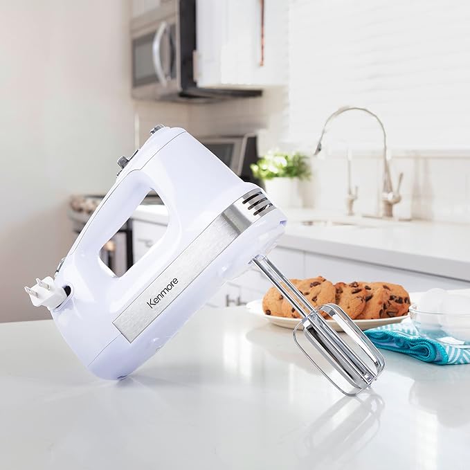 Kenmore Electric Hand Mixer – 5 Speed Handheld Blender, Electric Egg Beater with Whisk, Beater, Dough Hooks, Storage Case, Turbo Boost for Cake Mix, Batidora de Mano Eléctrica