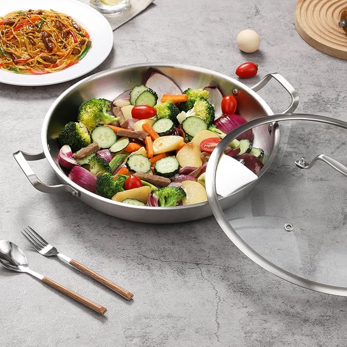 DELARLO 13 Inch Tri-Ply Stainless Steel Paella Pan With Lid, Big Frying Pan, kitchen Induction Large Skillets,Great for Paella Parties Indoors Outdoors,Heavy Duty Style