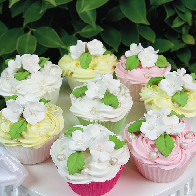 Global Sugar Art Blossoms and Leaves Edible Sugar Cake & Cupcake Flowers, White, Small Unwired, 24 Count with Leaves by Chef Alan Tetreault