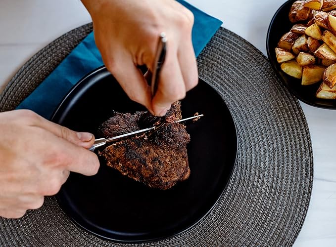 DURA LIVING Premium 4-Piece Steak Knife Set – Sharp Serrated Blades, Forged High Carbon Stainless Steel, Full Tang, Ergonomic Handle, Royal Blue – Ideal for Dining & Entertaining