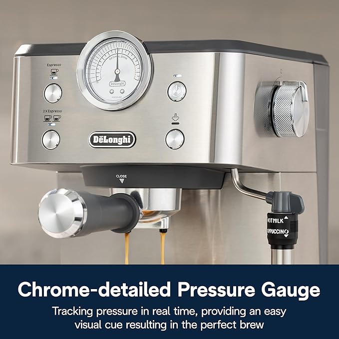 De’Longhi Classic Espresso Machine with Milk Frother, 15-Bar Pump & Temperature Control - Barista Coffee Maker Kit for Espresso, Latte, Cappuccino & Iced Coffee - Italian Stainless Steel Design