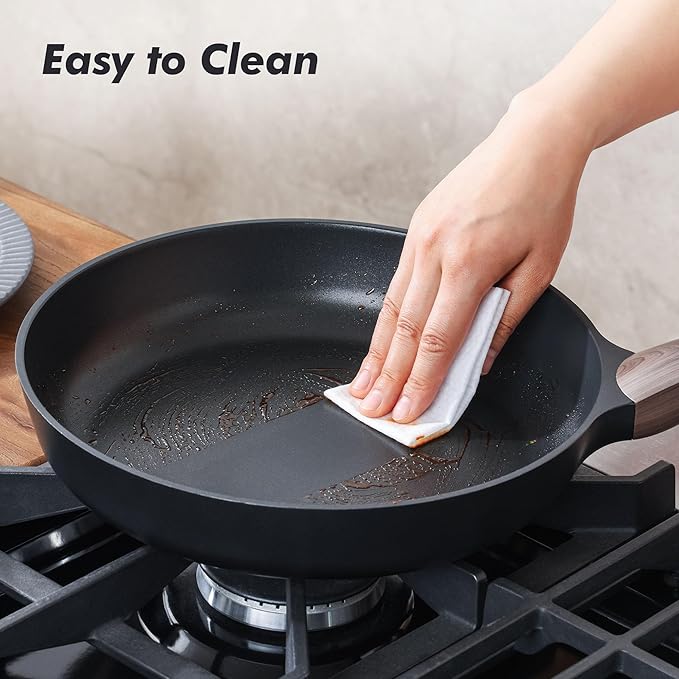SENSARTE Nonstick Frying Pan Skillet with Lid, 11inch Non Stick Pan Omelette Pans, Healthy Kitchen Cooking Chef's Pan with Cover, Free of Intentionally Added PFOA/PFOS, Induction Compatible, Black