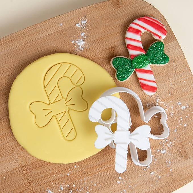 Flycalf Christmas Cookie Cutters for Kids Baking with Stamper Stencil 3D Cake Decorating Pastry Kitchen Mold Supplies Christmas Shapes Holiday Birthday Party Biscuit Fondant Tools