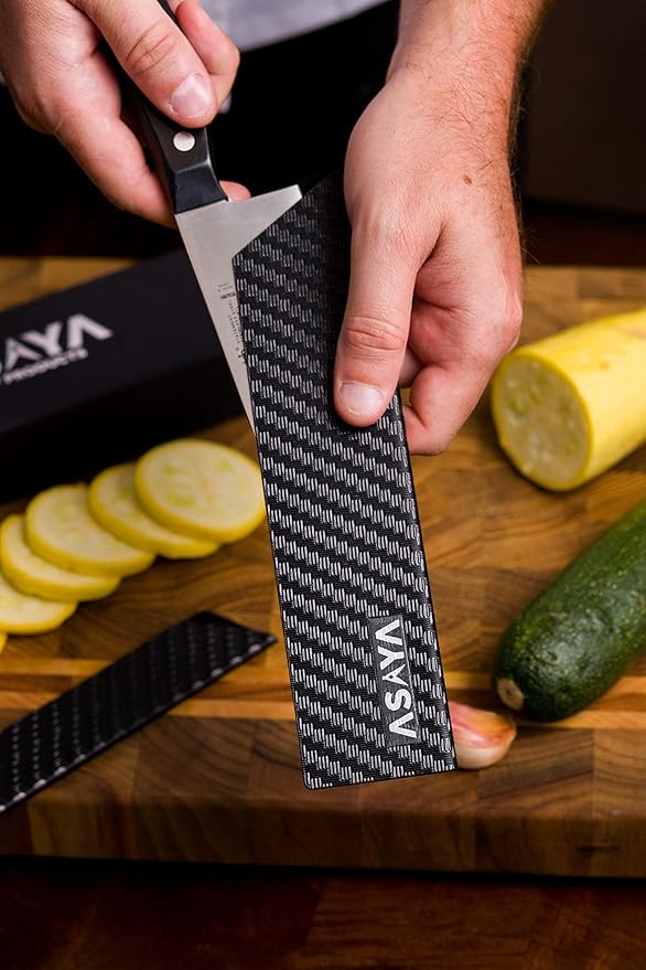 Asaya Professional Knife Edge Guards -Universal Blade Covers - Extra Strength, ABS Plastic and BPA-Free Felt Lining, non-Toxic and Food Safe - Knives Not Included (4Pcs)