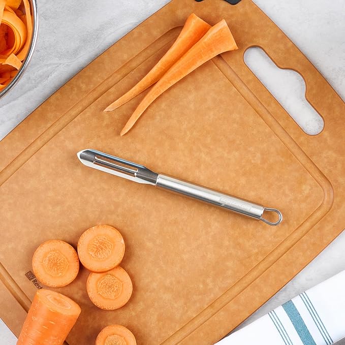 Restaurantware-German Standard 7.6 Inch Vegetable Peelers, 24 Dishwashable Hand Peelers - Ultra Sharp Blades, Ergonomic Handles, Stainless Steel Potato Peeler, For Zucchini, Carrot, Or, More