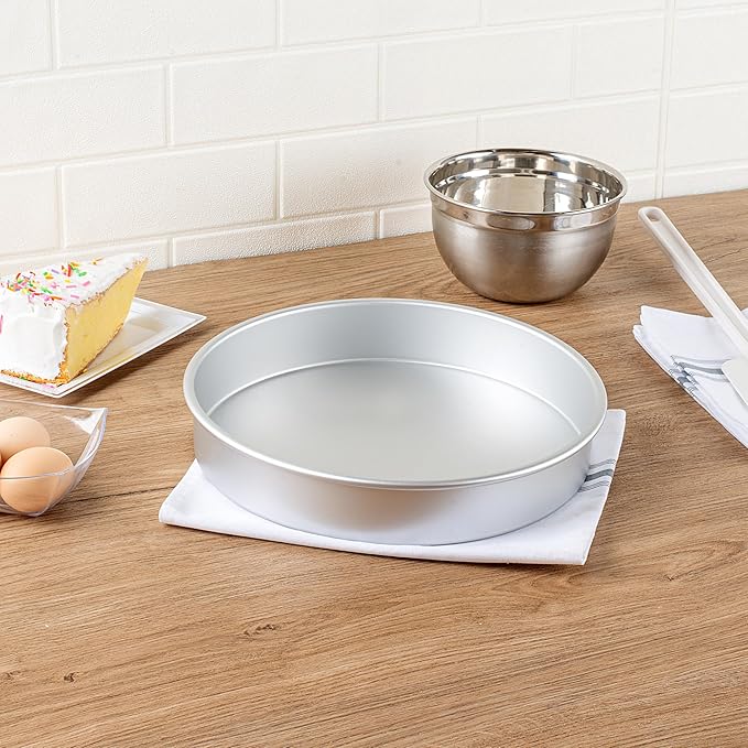 Restaurantware-Met Lux 11 x 2 Inch Straight-Sided Baking Tin, 1 Round Cake Pan - Oven-Ready, Freezable, Anodized Aluminum Round Baking Pan, Greaseproof, For Layer Birthday Cake