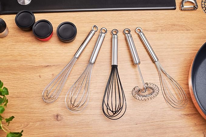 Rösle Stainless Steel Flat Whisk, 4 Wire, 10.6-inch