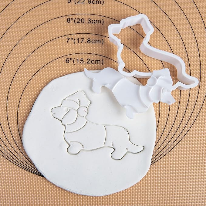 Flycalf Christmas Cookie Cutters Dachshund Shapes with 3D Stamper Fall Holiday PLA Baking Accessories Cutter Molds Gifts for Kids Decorative Party 3.5" Kitchen Cake Supplies