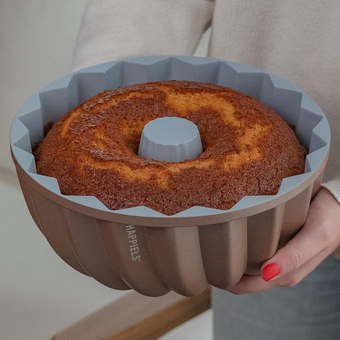 HAPPIELS 10 Cup Fluted Tube Cake Pan Nonstick, PFOA Free Fluted Cake Pan for Baking, Pound Cake Mold for Oven, Cake Molds And Cake Pans, Tube Mold, Pound Tin (Classic)