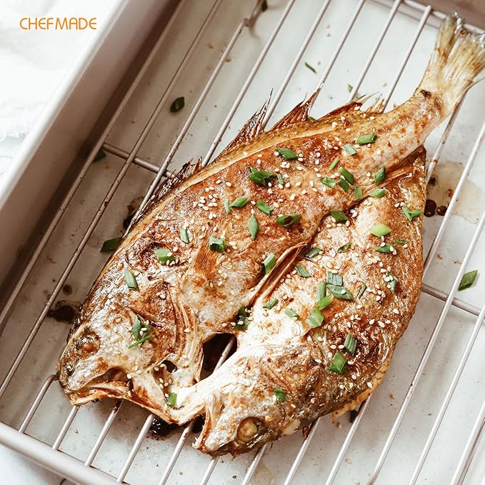 CHEFMADE Roasting Pan with Rack, 13-Inch Non-Stick Rectangular Deep Dish Oven-BBQ Bakeware for Oven Baking 9" x 13" x 2.4" (Champagne Gold)