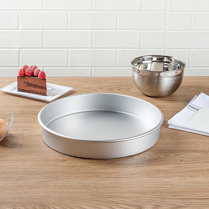 Restaurantware-Met Lux 12 x 2 Inch Straight-Sided Baking Tins, 12 Round Cake Pans - Oven-Ready, Freezable, Anodized Aluminum Round Baking Pans, Greaseproof, For Layer Birthday Cakes