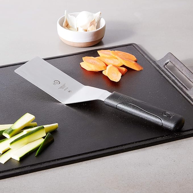 Mercer Culinary Millennia Turner, 4 Inch by 2-1/2 Inch Blade, Black Handle