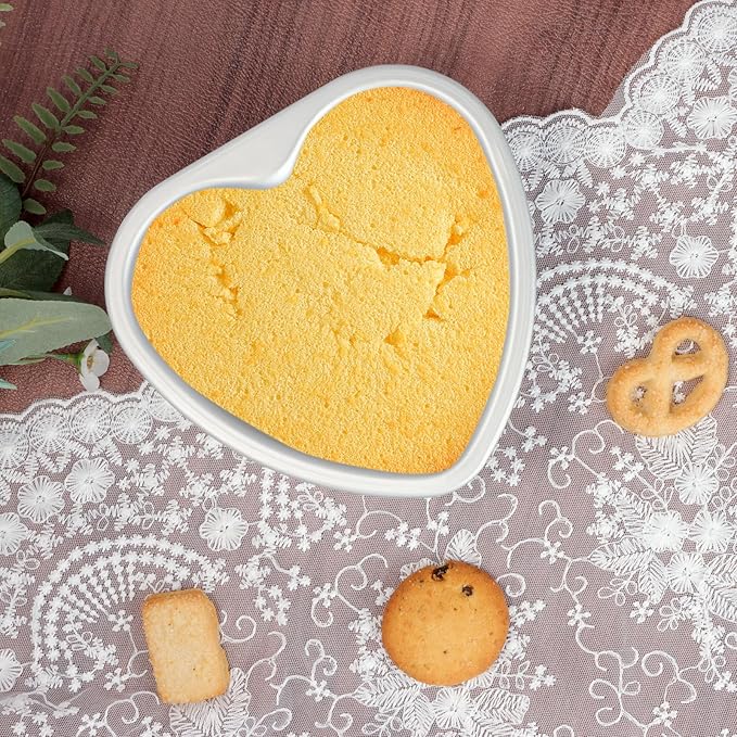 Heart Shaped Cake Pan 6 Inch Aluminum Cake Pans Heart Cake Tin Baking Cake Mold for Valentine's Weddings Birthday Party