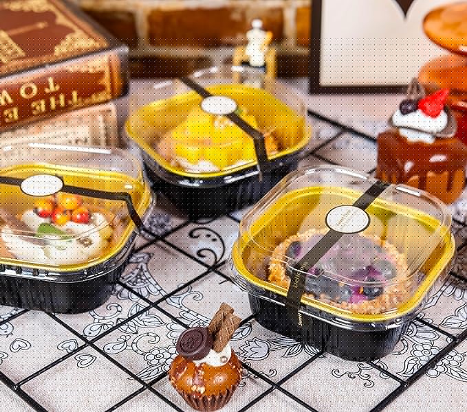 50 Pcs Mini Square Baking Cups with Lids and Spoons Aluminum Foil Mini Cake Pans with Lids Disposable Ramekins Cake Pans Dessert Cups for Wedding Birthday Party(Black Gold,10oz)